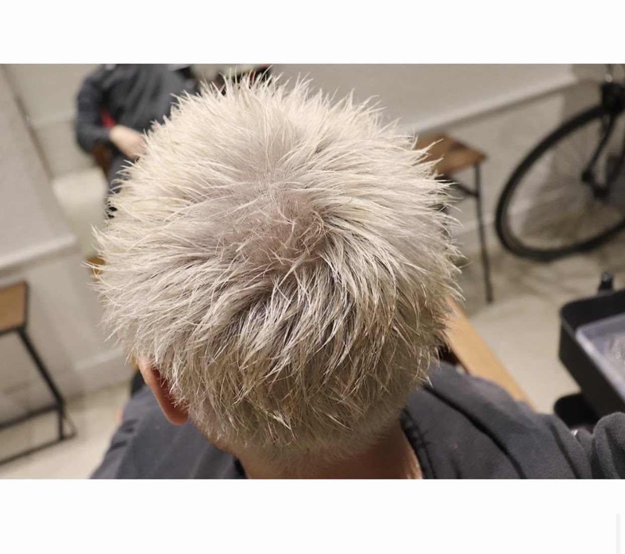 新大阪店a Geではホワイトカラー ダブルカラーが得意なメンズ専門美容室です Men S Only Salon A Ge