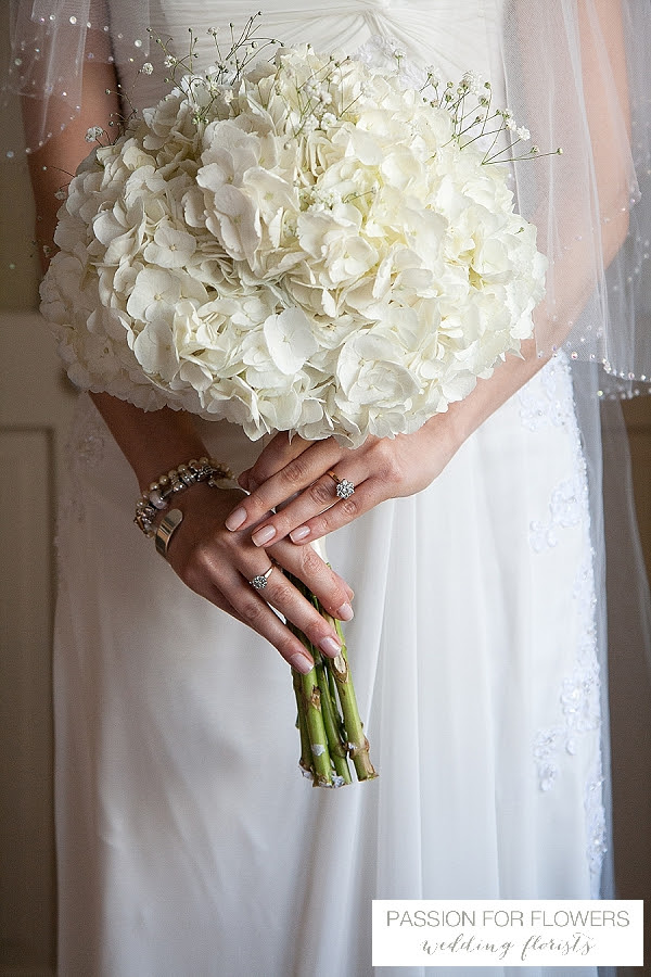 WHITE WEDDING FLOWERS Passion for Flowers