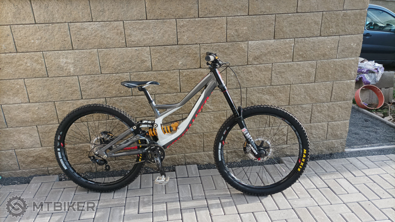Specialized Demo 8 Veľ M Celoodpruzene Bicykle Mtbiker Bazar