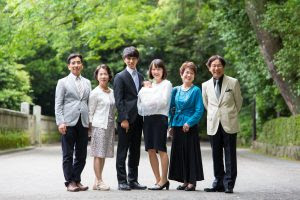 お宮参りの赤ちゃんやママとパパの夏の服装 時期やいつ誰と行くの お役立ちインフォ