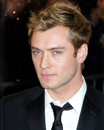 jude law watson. Jude Law is Dr. Watson