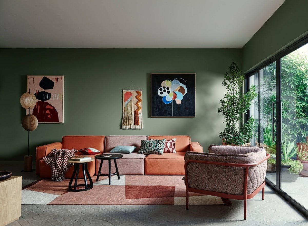 30 Gorgeous Green Living Rooms And Tips For Accessorizing Them