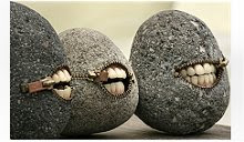 Sorrisos de pedra