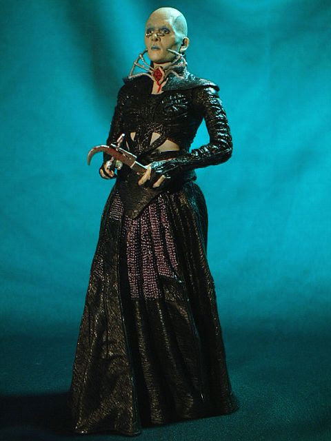 フィメール セノバイト ヘルレイザー アクションフィギュア NECA ...