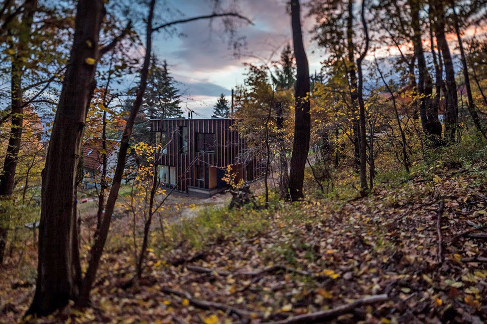 Timber Cabin Built in Two Days | Modern House Designs
