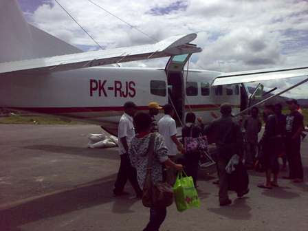 Cessna 208 Caravan PK-RJS
