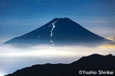 夏の夜の富士山 風景写真家 新海良夫のブログ