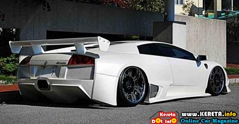 Lamborghini on White Bat Lamborghini Murcielago 4 400x208