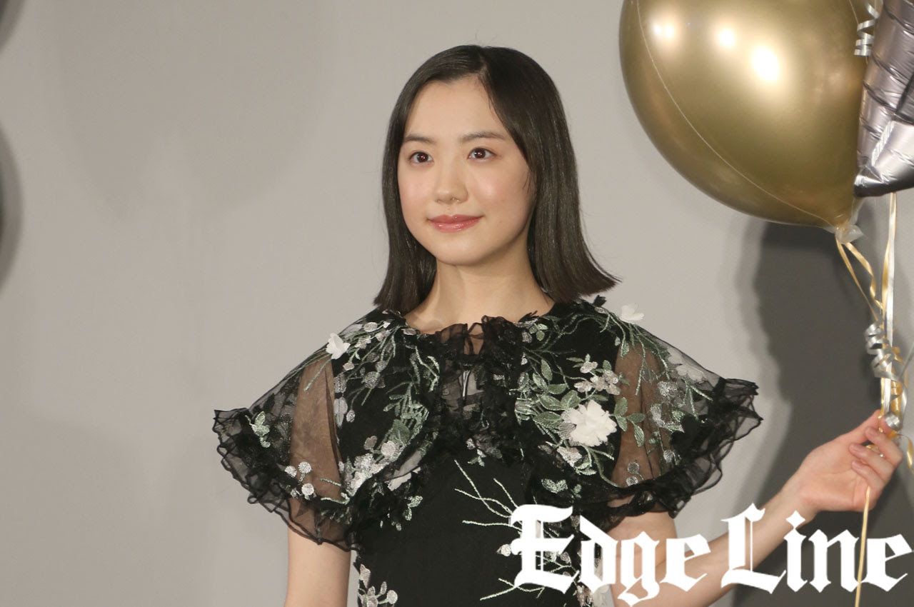 芦田愛菜 きょうは楽しんでってやー と関西弁 ではにかみながらアピール 主演映画 星の子 通じて 信じる とは人それぞれ 結論は違っていてそれでいいのでは