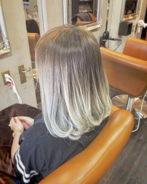 グラデーションカラー ホワイトアッシュ マガジン Jewel Barbie 天文館店juliet 鹿児島中央 天文館でヘアセットから髪質改善までできる美容室ジュエル バービー Jewel Barbie