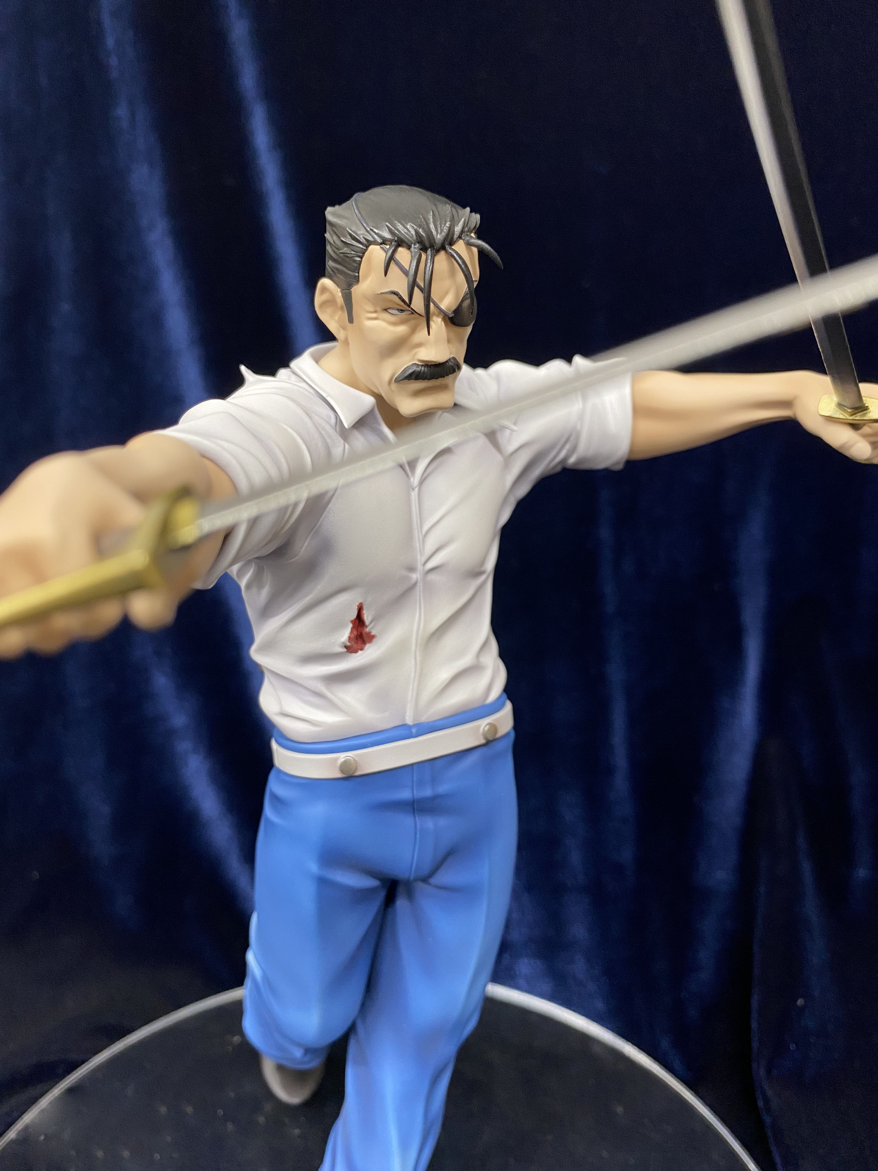 デコマスブログレビュー キング ブラッドレイ 鋼の錬金術師 ハガレン メガホビ開発ブログ メガハウスの各担当者が様々な情報をお届けする開発日誌ブログ