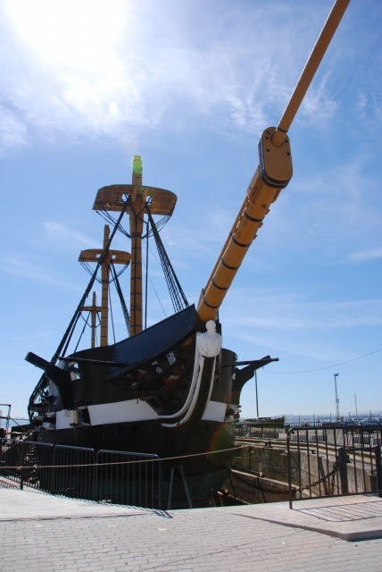 カシーリャス そびえる帆先 Portugal Photo Gallery Cacihas