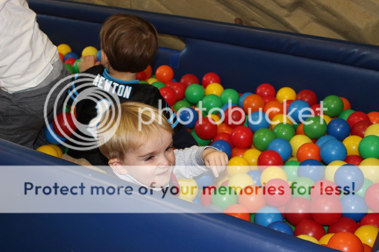 photo party8_zps9394eafd.jpg