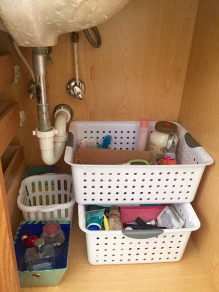 Bathroom Organization - 5