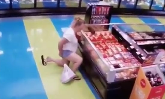 Caught On Video Woman Poops On Floor In Grocery Store