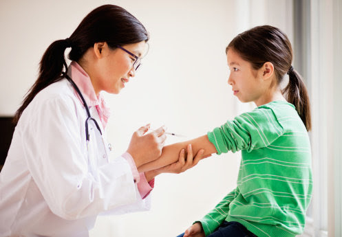 Suntikan Imunisasi Wajib Untuk Kanak-Kanak
