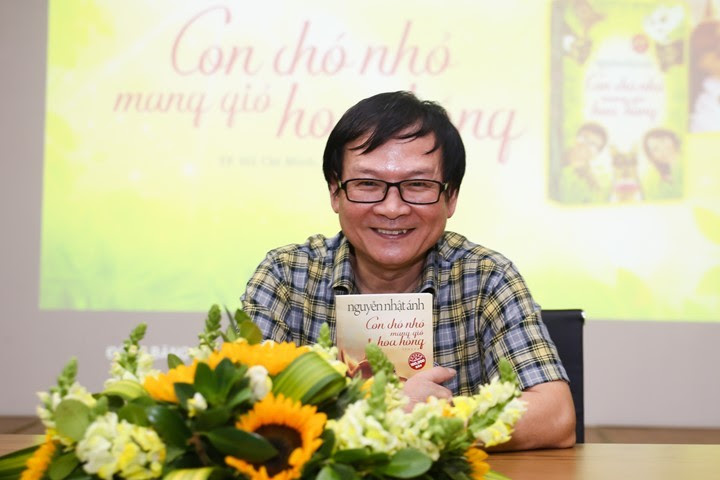 Con chó nhỏ mang giỏ hoa hồng, Nguyễn Nhật Ánh