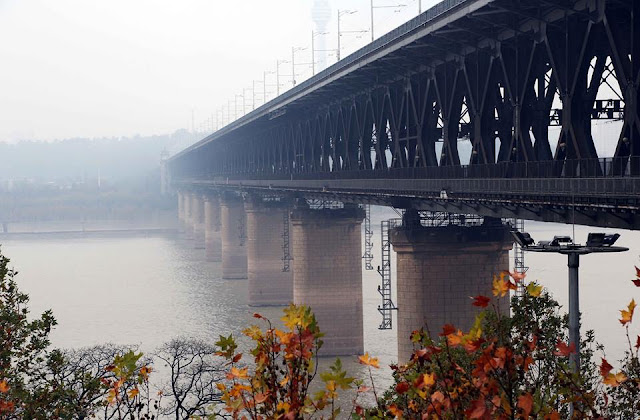 Made in China: Yangtze River bridge a testament to quality construction