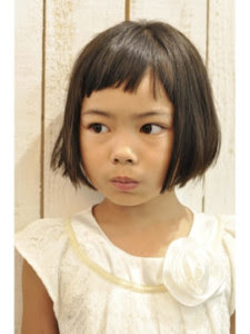 髪型 ショート 女の子 Tinatin Gagua