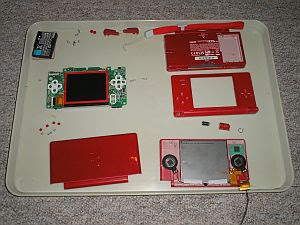 Nintendo Ds Liteの上の液晶を交換してみたりして ドイツのこととか