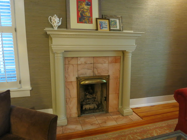 IMG_2734-2013-07-28-Highland-View-Cllassical-fireplace-2