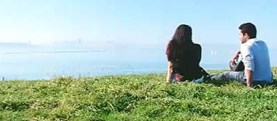 http://img.photobucket.com/albums/v252/BollyNuts/Vaaranam%20Aayiram/5song11.jpg