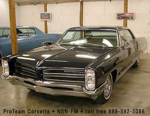 1966 pontiac bonneville 4 door