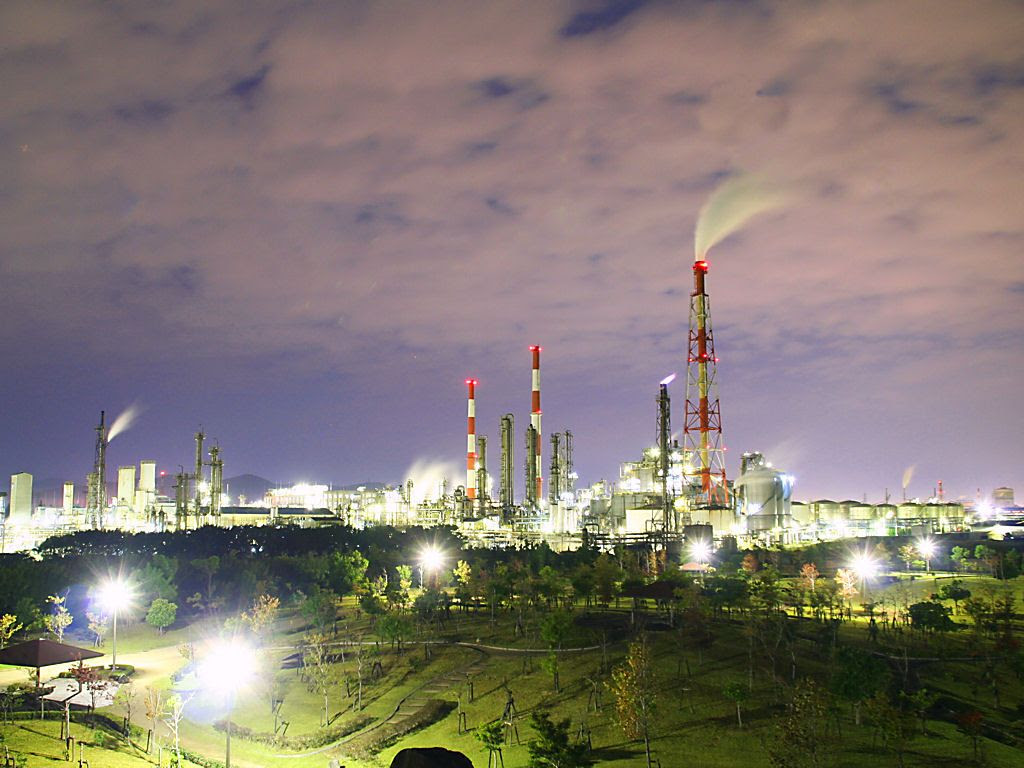 工場夜景 網干なぎさ公園の夜景 壁紙写真集 無料写真素材 日本触媒姫路製造所の夜景 ダイセル化学工業網干工場の夜景