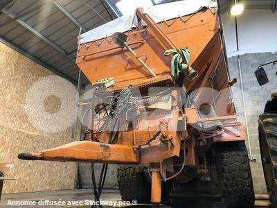 EPANDEUR DE CHAUX OU CIMENT PANIEN occasion à vendre - Ocazoo