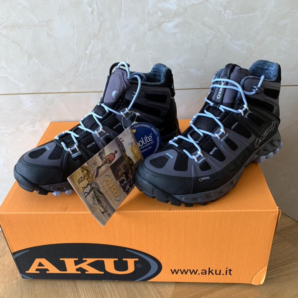 妨げる落ち着いて避けられないaku 登山 Drilonanddoctorconstruction Com