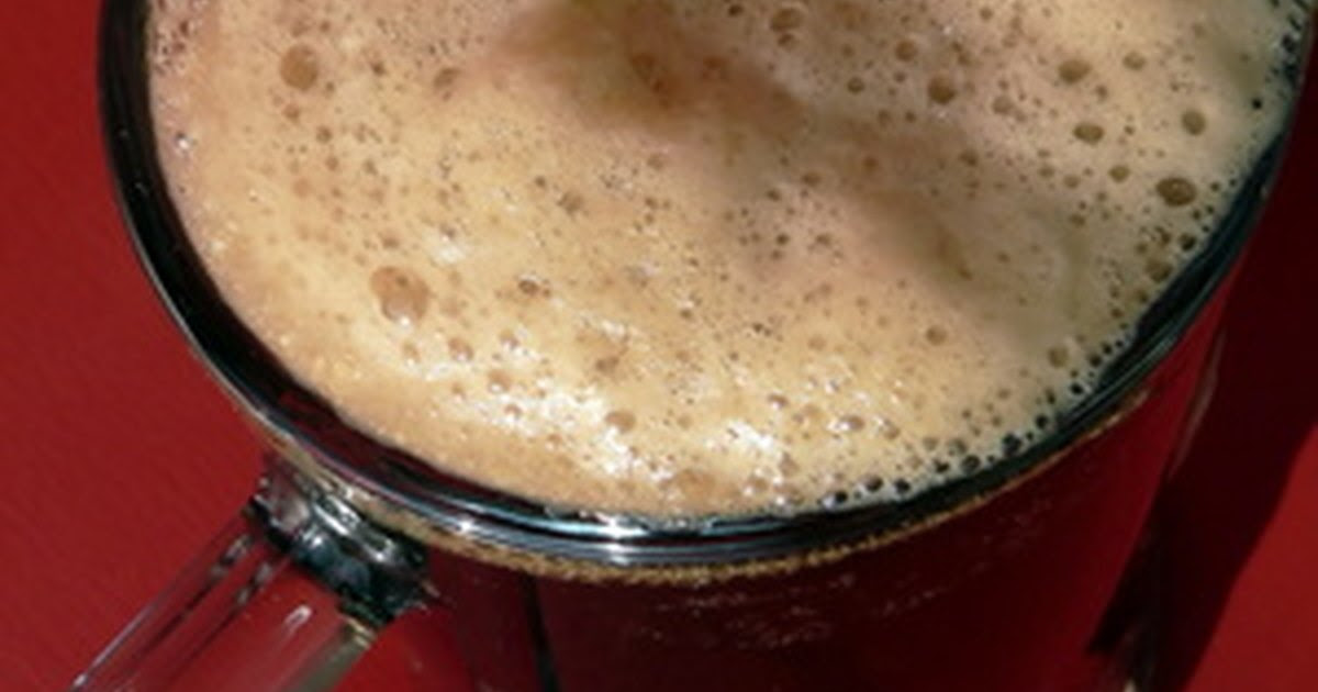 ¿Cómo se hace la cerveza de raíz? | eHow en Español