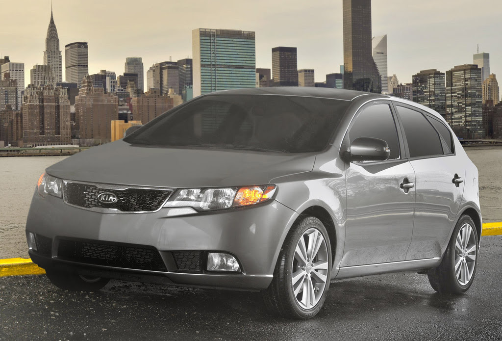 Kia Forte 5 Door Hatchback. 2011 Kia Forte - Photo Gallery