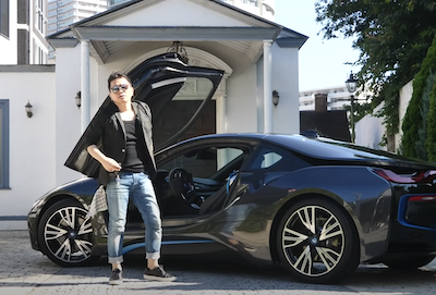 宮迫博之はbmw I8乗り Bmwおたっきーず Blog Bmw総合情報ブログ