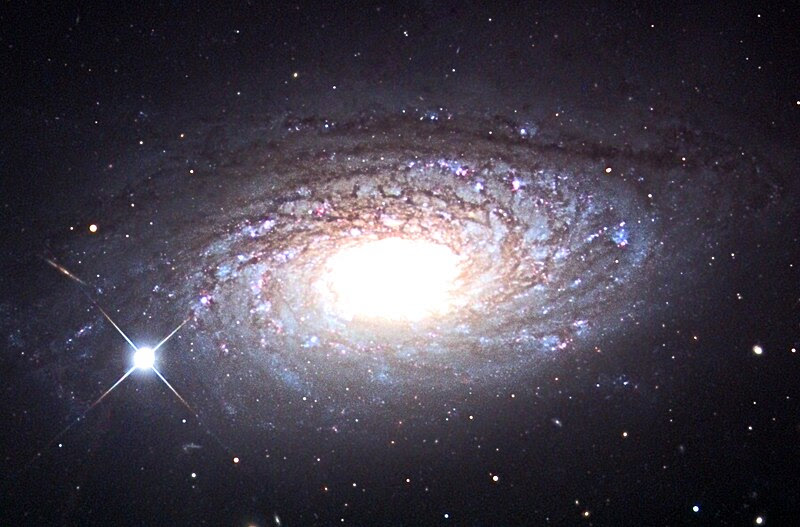 Ficheiro:Messier 63.jpg