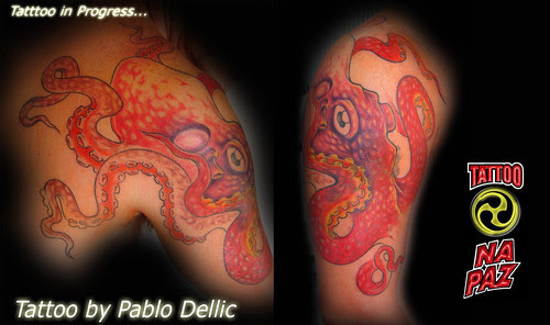 Tatuagem de polvo em andamento, octopuss tattoo cover up in progress
