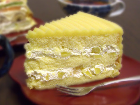 ハーブスのミルクレープとマロンケーキ 厨房男