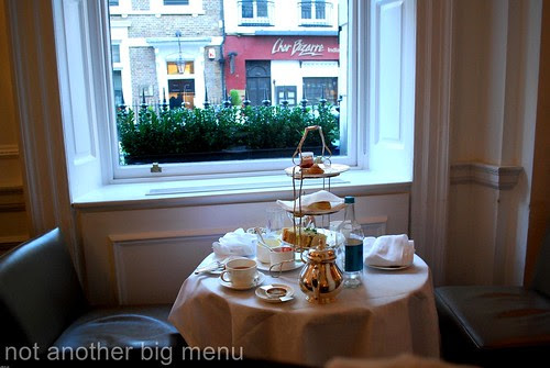 Brown's - afternoon tea 1