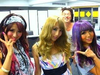 (via ohyeahgyaru)
