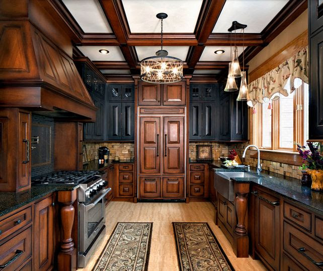 20 Kitchens With Stylish, Two-Tone Cabinets