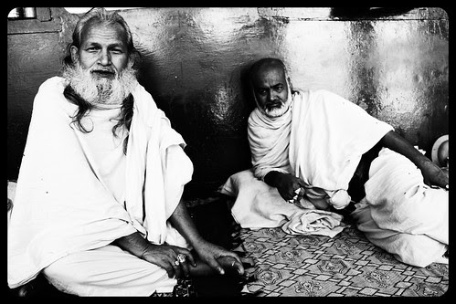 Warsi Malangs of  Dewa Sharif by firoze shakir photographerno1