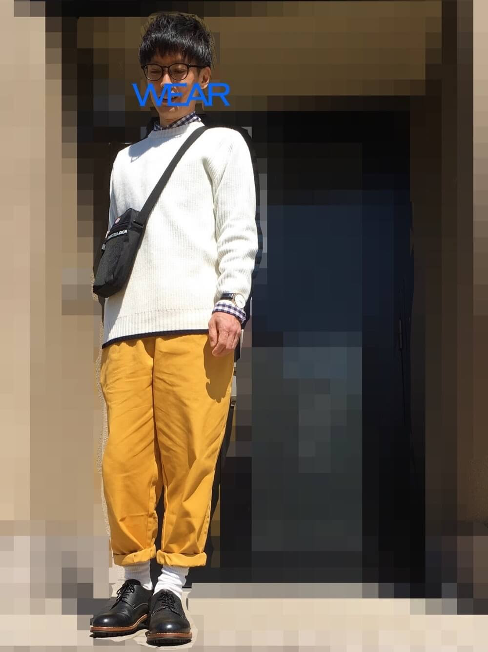 黄色のパンツのメンズコーデ 人気の黄色のパンツを紹介