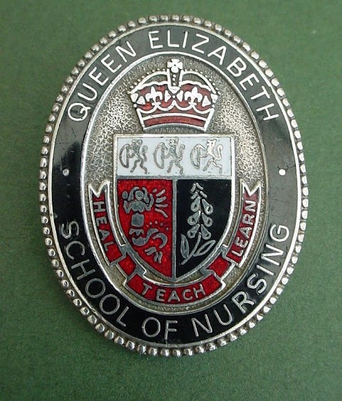 logo hospital queen elizabeth