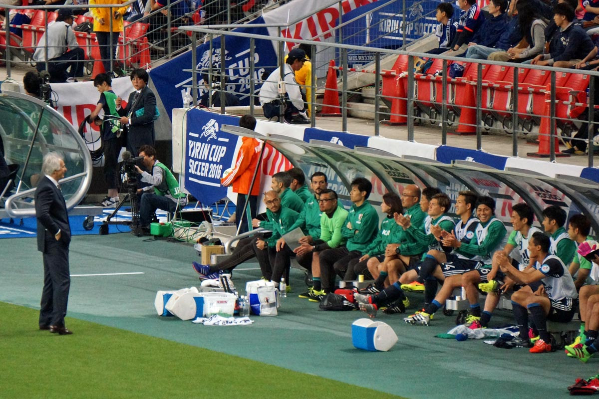 キリン杯ブルガリア戦 7 2圧勝 浅野拓磨がpk蹴る前後の日本ベンチの様子ｗｗｗ 村上アシシが北海道コンサドーレ札幌とサッカー日本代表を応援するブログ