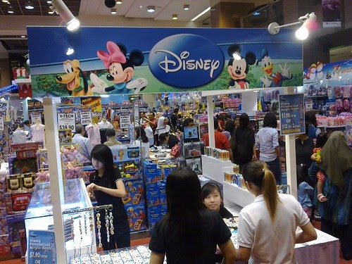 Christmas Fantasy @ Takashimaya Square