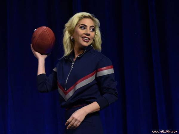 Vì sao Lady Gaga không được trả cát sê khi hát tại Super Bowl?