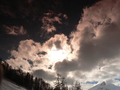 nuages derrière les lunettes.jpg