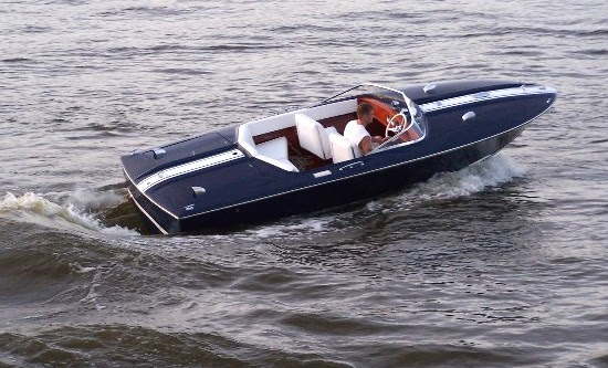 Classic Vintage Antique Wooden Boats For Sale Brokerage Chis