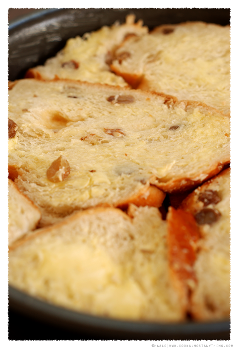 challah and star ruby plum pudding© by Haalo