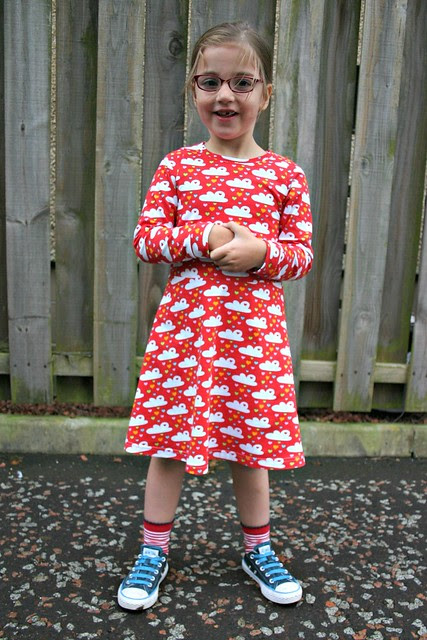 red cloud dress full 3