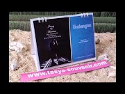 Berikut Contoh Desain Kartu Undangan Pernikahan Unik www tasya souvenir com HP 0853 275 90000, paling heboh!